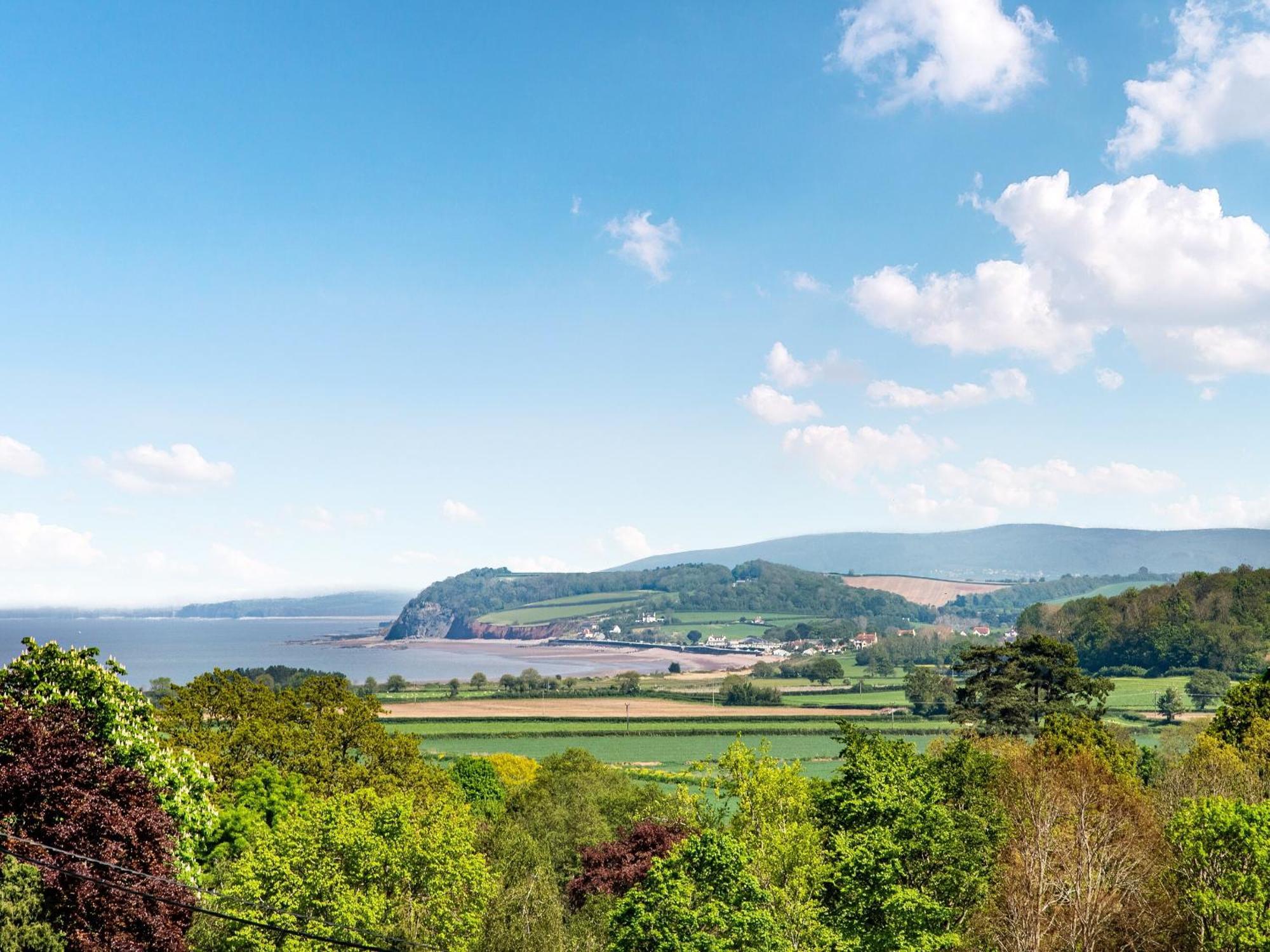 Seashells Villa Dunster Exterior photo
